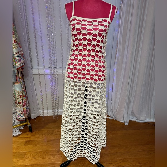 Zara Dress - Picture 2 of 7